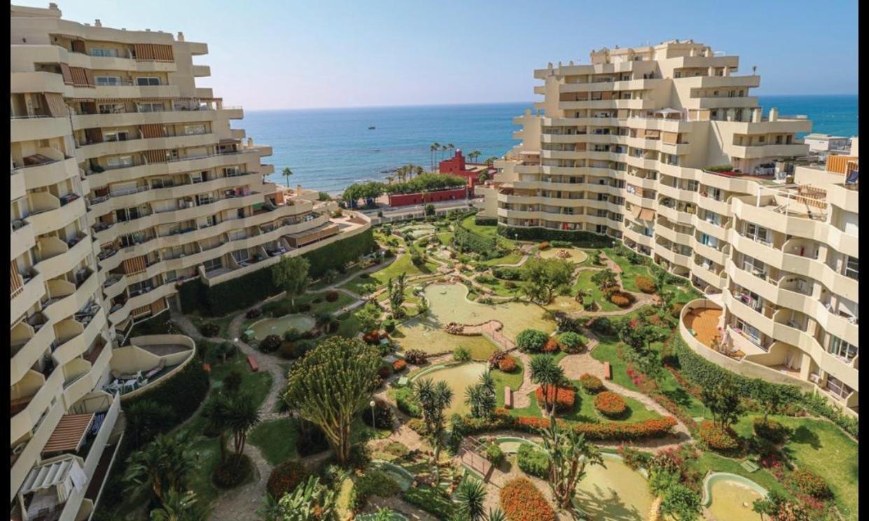 Apartamento Costa Del Sol ベナルマデナ エクステリア 写真