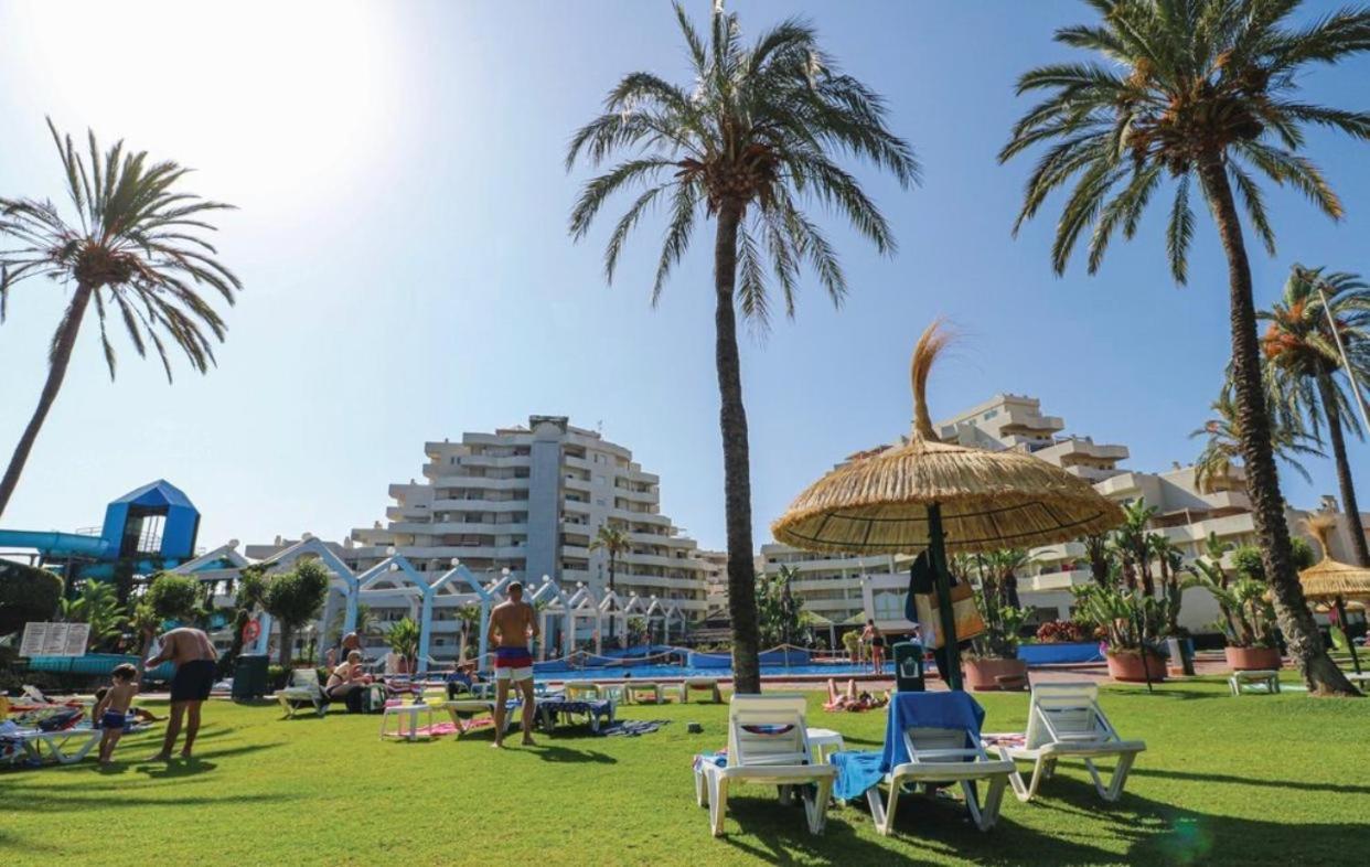 Apartamento Costa Del Sol ベナルマデナ エクステリア 写真