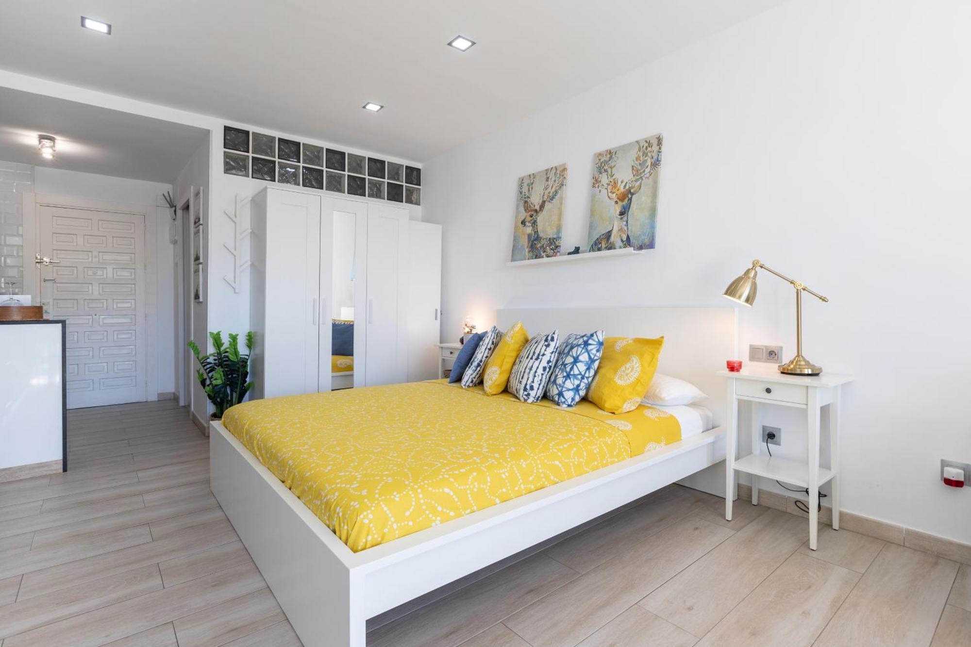 Apartamento Costa Del Sol ベナルマデナ エクステリア 写真